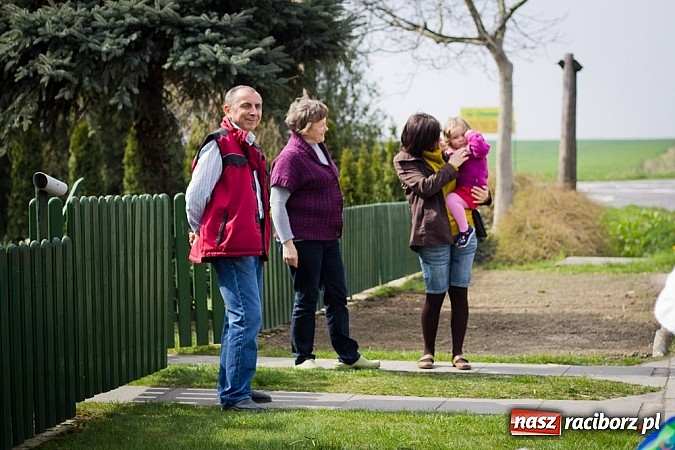 Zdjęcie w galerii na portalu naszraciborz.pl: Marzanna i Marzyniok w Samborowicach wiadomości z regionu
