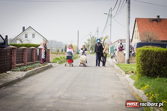 Zdjęcie w galerii na portalu naszraciborz.pl: Marzanna i Marzyniok w Samborowicach wiadomości z regionu