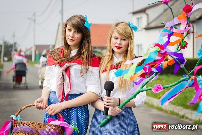 Zdjęcie w galerii na portalu naszraciborz.pl: Marzanna i Marzyniok w Samborowicach wiadomości z regionu
