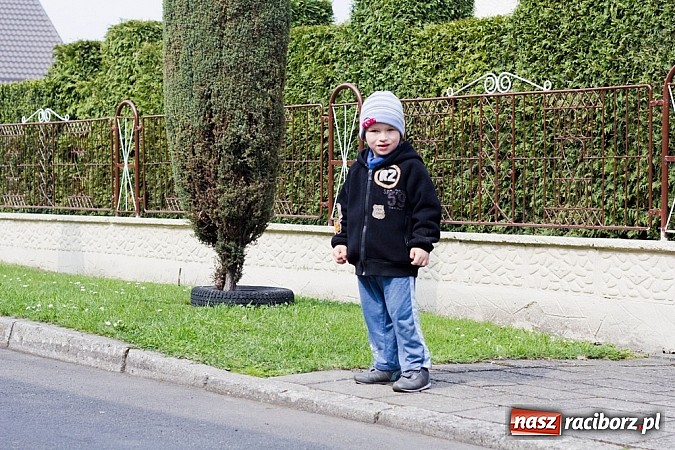 Zdjęcie w galerii na portalu naszraciborz.pl: Marzanna i Marzyniok w Samborowicach wiadomości z regionu