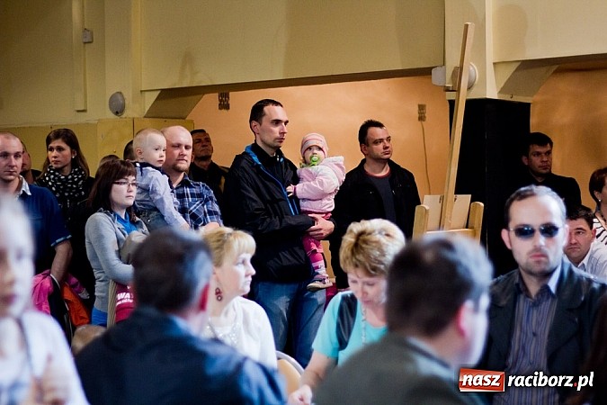 Zdjęcie w galerii na portalu naszraciborz.pl: Kiermasz wielkanocny w Krzanowicach wiadomości z regionu