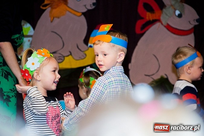 Zdjęcie w galerii na portalu naszraciborz.pl: Kiermasz wielkanocny w Krzanowicach wiadomości z regionu