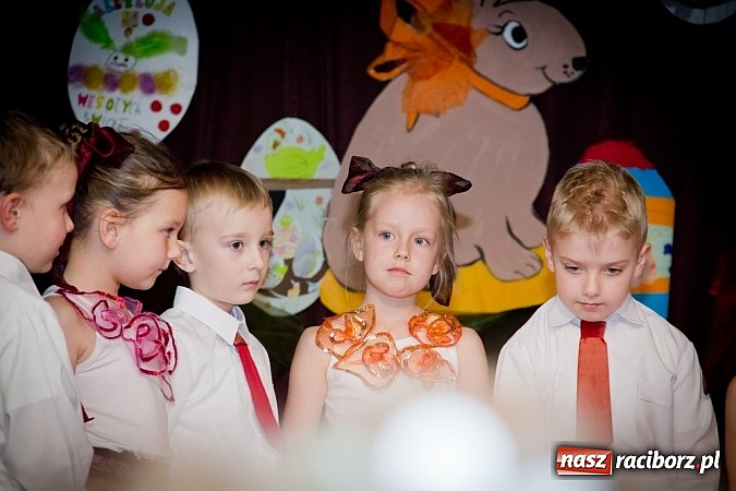 Zdjęcie w galerii na portalu naszraciborz.pl: Kiermasz wielkanocny w Krzanowicach wiadomości z regionu