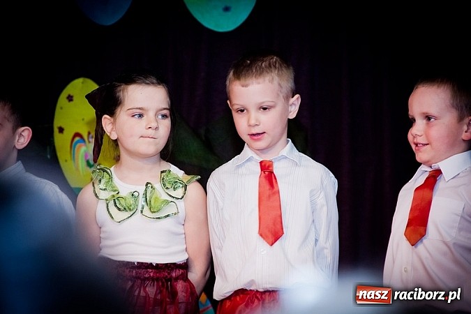 Zdjęcie w galerii na portalu naszraciborz.pl: Kiermasz wielkanocny w Krzanowicach wiadomości z regionu