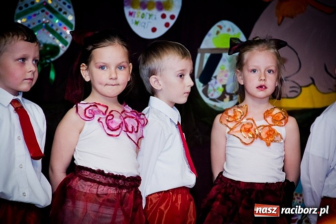 Zdjęcie w galerii na portalu naszraciborz.pl: Kiermasz wielkanocny w Krzanowicach wiadomości z regionu