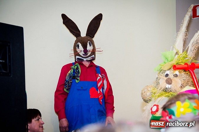 Zdjęcie w galerii na portalu naszraciborz.pl: Kiermasz wielkanocny w Krzanowicach wiadomości z regionu