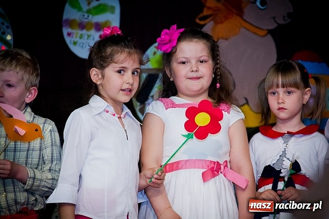 Zdjęcie w galerii na portalu naszraciborz.pl: Kiermasz wielkanocny w Krzanowicach wiadomości z regionu