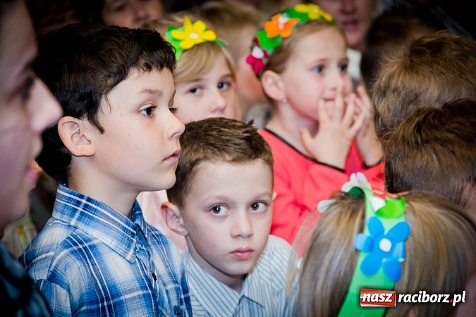 Zdjęcie w galerii na portalu naszraciborz.pl: Kiermasz wielkanocny w Krzanowicach wiadomości z regionu
