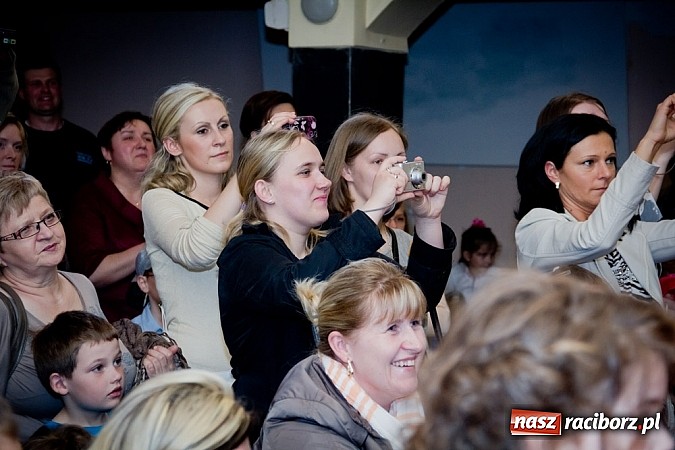 Zdjęcie w galerii na portalu naszraciborz.pl: Kiermasz wielkanocny w Krzanowicach wiadomości z regionu