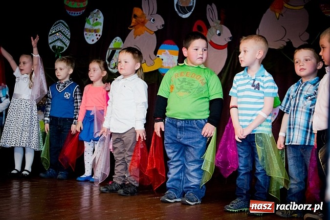 Zdjęcie w galerii na portalu naszraciborz.pl: Kiermasz wielkanocny w Krzanowicach wiadomości z regionu