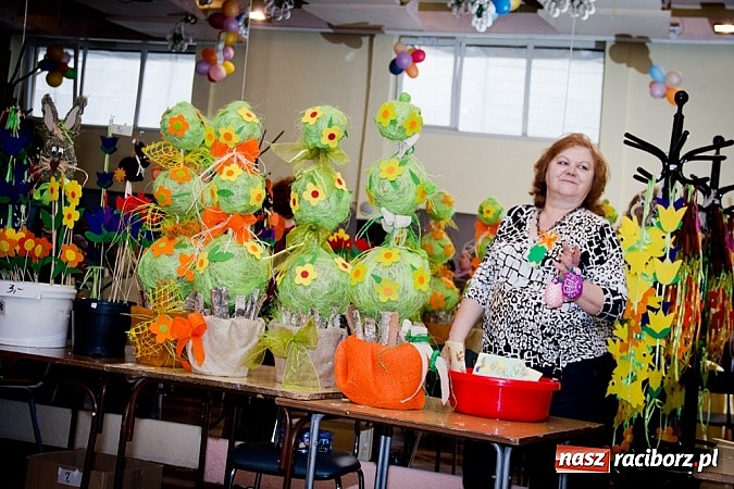 Zdjęcie w galerii na portalu naszraciborz.pl: Kiermasz wielkanocny w Krzanowicach wiadomości z regionu