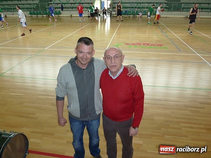 Zdjęcie w galerii na portalu naszraciborz.pl: Koszyk&oacute;wka. W amatorce będzie się jeszcze sporo działo wiadomości z regionu