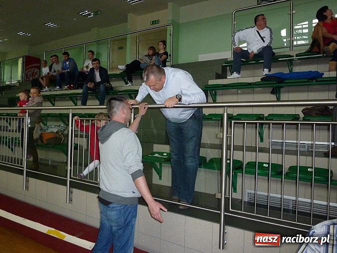 Zdjęcie w galerii na portalu naszraciborz.pl: Koszyk&oacute;wka. W amatorce będzie się jeszcze sporo działo wiadomości z regionu