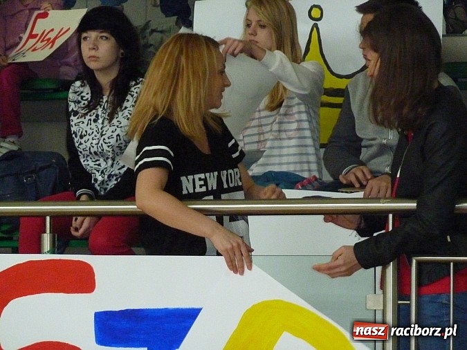 Zdjęcie w galerii na portalu naszraciborz.pl: Koszyk&oacute;wka. W amatorce będzie się jeszcze sporo działo wiadomości z regionu