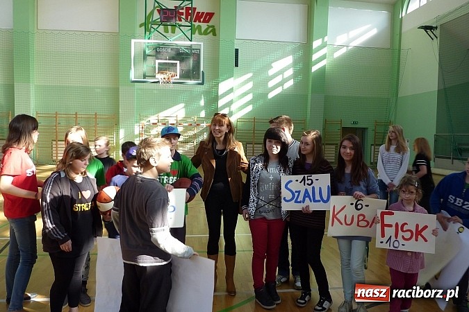 Zdjęcie w galerii na portalu naszraciborz.pl: Koszyk&oacute;wka. W amatorce będzie się jeszcze sporo działo wiadomości z regionu