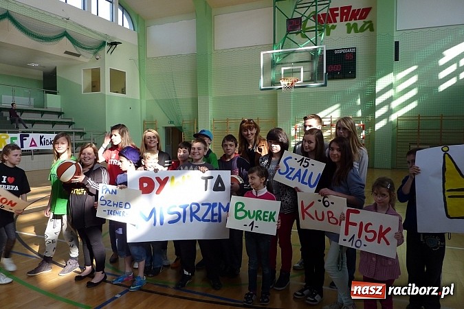 Zdjęcie w galerii na portalu naszraciborz.pl: Koszyk&oacute;wka. W amatorce będzie się jeszcze sporo działo wiadomości z regionu