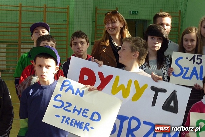 Zdjęcie w galerii na portalu naszraciborz.pl: Koszyk&oacute;wka. W amatorce będzie się jeszcze sporo działo wiadomości z regionu