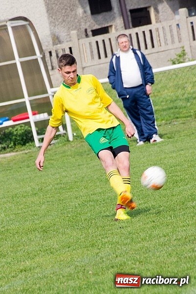 Zdjęcie w galerii na portalu naszraciborz.pl: Samobój pogrzebał szanse Chałupek wiadomości z regionu