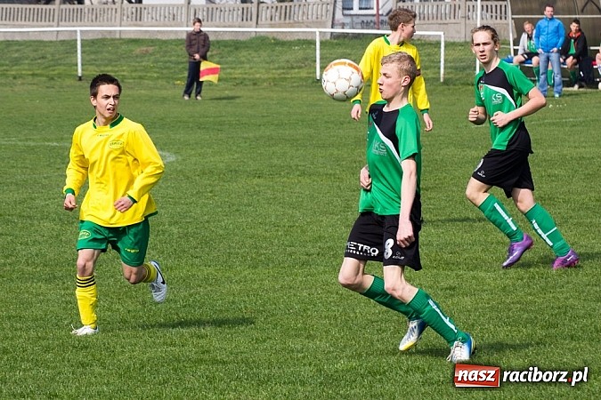 Zdjęcie w galerii na portalu naszraciborz.pl: Samobój pogrzebał szanse Chałupek wiadomości z regionu