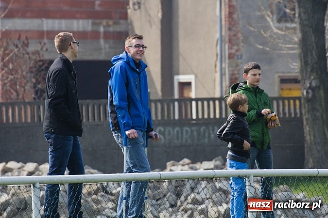 Zdjęcie w galerii na portalu naszraciborz.pl: Samobój pogrzebał szanse Chałupek wiadomości z regionu