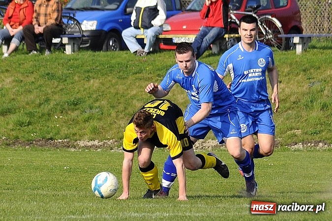 Zdjęcie w galerii na portalu naszraciborz.pl: Zabójcze dwie minuty Krupy, derby dla Brzezia wiadomości z regionu