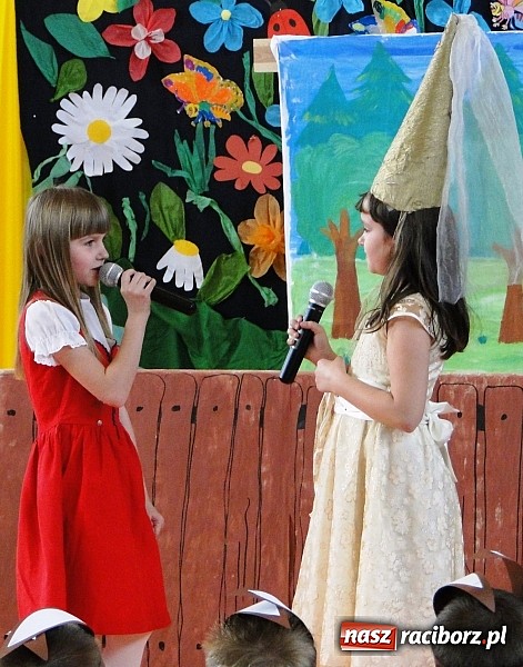 Zdjęcie w galerii na portalu naszraciborz.pl: Tłumy na kiermaszu wielkanocnym w Górkach wiadomości z regionu