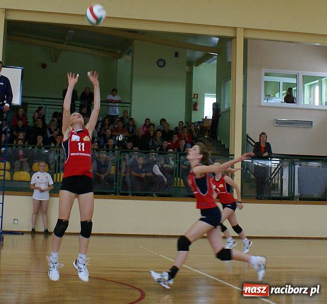 Zdjęcie w galerii na portalu naszraciborz.pl: Trenerzy UKS Krzanowice podsumowali sezon 2008/2009 wiadomości z regionu