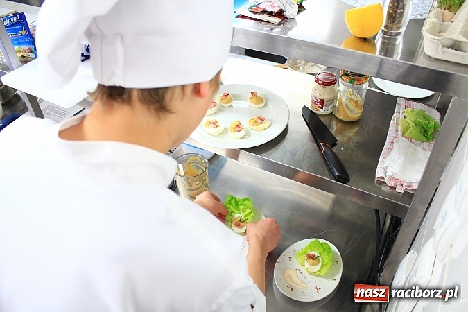 Zdjęcie w galerii na portalu naszraciborz.pl: Wyjątkowa uczta smaków w Hotelu Racibor wiadomości z regionu