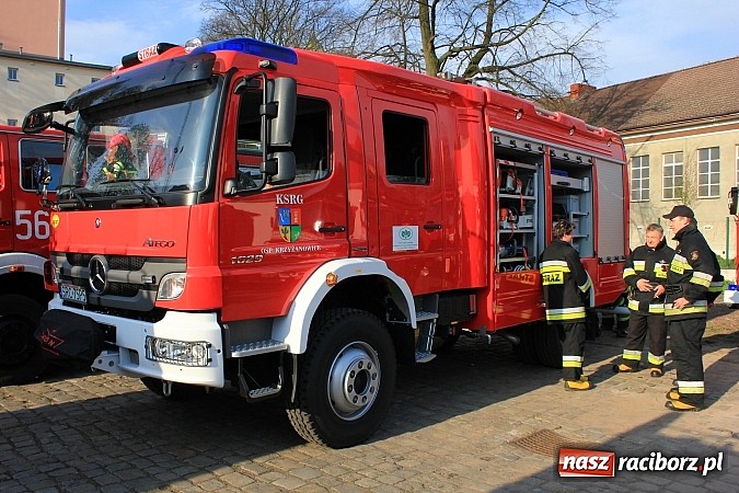 Zdjęcie w galerii na portalu naszraciborz.pl: Alarm w Rafako! Doroczne wielkie ćwiczenia strażaków, tym razem na wydziale W4 wiadomości z regionu