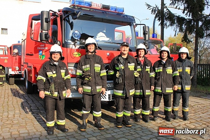 Zdjęcie w galerii na portalu naszraciborz.pl: Alarm w Rafako! Doroczne wielkie ćwiczenia strażaków, tym razem na wydziale W4 wiadomości z regionu