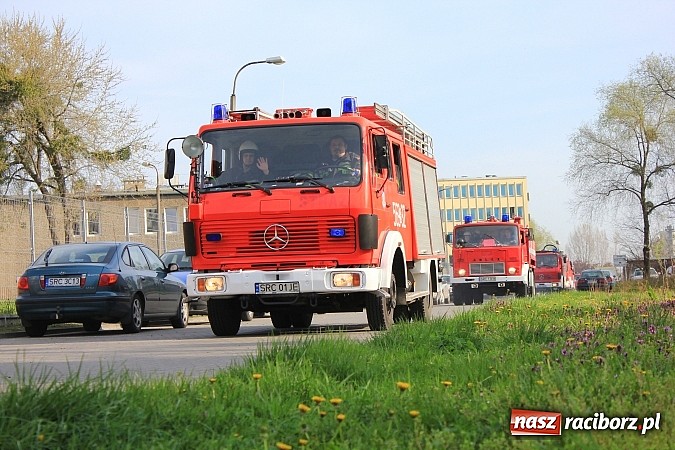 Zdjęcie w galerii na portalu naszraciborz.pl: Alarm w Rafako! Doroczne wielkie ćwiczenia strażaków, tym razem na wydziale W4 wiadomości z regionu