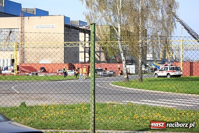 Zdjęcie w galerii na portalu naszraciborz.pl: Alarm w Rafako! Doroczne wielkie ćwiczenia strażaków, tym razem na wydziale W4 wiadomości z regionu