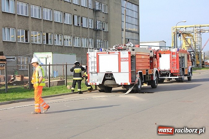 Zdjęcie w galerii na portalu naszraciborz.pl: Alarm w Rafako! Doroczne wielkie ćwiczenia strażaków, tym razem na wydziale W4 wiadomości z regionu