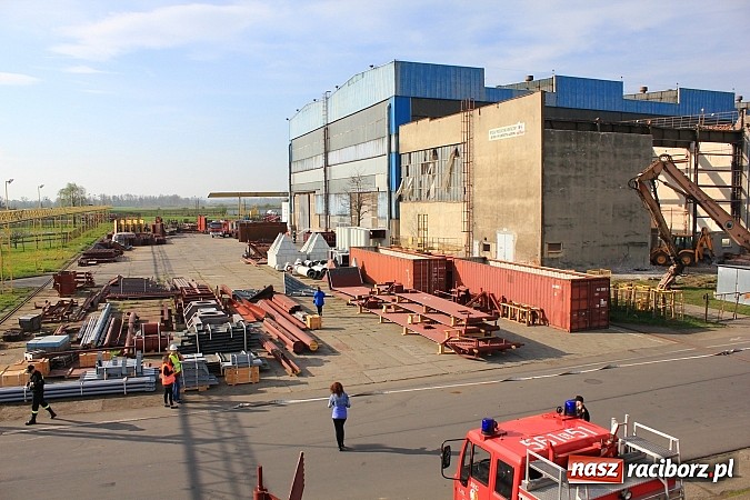 Zdjęcie w galerii na portalu naszraciborz.pl: Alarm w Rafako! Doroczne wielkie ćwiczenia strażaków, tym razem na wydziale W4 wiadomości z regionu