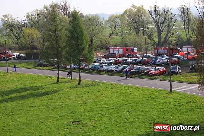 Zdjęcie w galerii na portalu naszraciborz.pl: Alarm w Rafako! Doroczne wielkie ćwiczenia strażaków, tym razem na wydziale W4 wiadomości z regionu