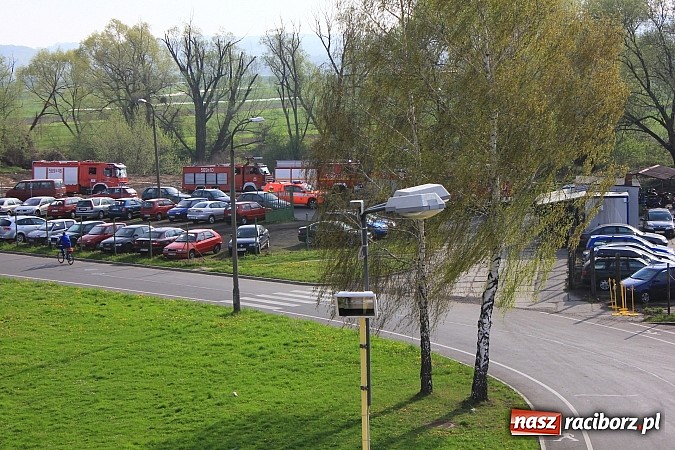 Zdjęcie w galerii na portalu naszraciborz.pl: Alarm w Rafako! Doroczne wielkie ćwiczenia strażaków, tym razem na wydziale W4 wiadomości z regionu