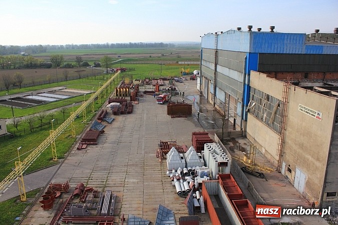 Zdjęcie w galerii na portalu naszraciborz.pl: Alarm w Rafako! Doroczne wielkie ćwiczenia strażaków, tym razem na wydziale W4 wiadomości z regionu