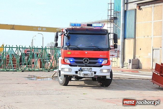 Zdjęcie w galerii na portalu naszraciborz.pl: Alarm w Rafako! Doroczne wielkie ćwiczenia strażaków, tym razem na wydziale W4 wiadomości z regionu