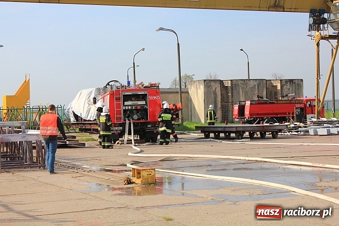 Zdjęcie w galerii na portalu naszraciborz.pl: Alarm w Rafako! Doroczne wielkie ćwiczenia strażaków, tym razem na wydziale W4 wiadomości z regionu
