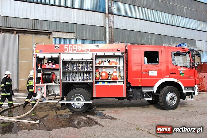 Zdjęcie w galerii na portalu naszraciborz.pl: Alarm w Rafako! Doroczne wielkie ćwiczenia strażaków, tym razem na wydziale W4 wiadomości z regionu