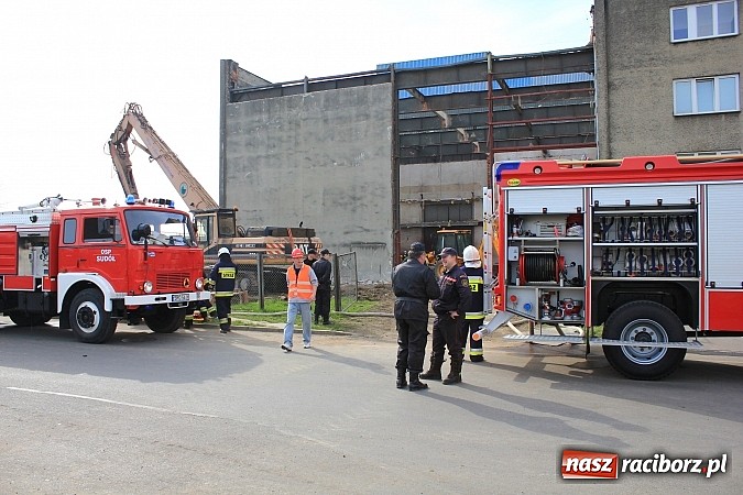 Zdjęcie w galerii na portalu naszraciborz.pl: Alarm w Rafako! Doroczne wielkie ćwiczenia strażaków, tym razem na wydziale W4 wiadomości z regionu