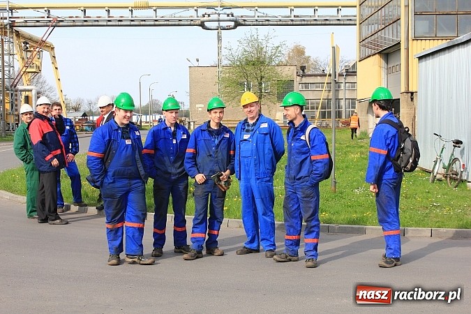 Zdjęcie w galerii na portalu naszraciborz.pl: Alarm w Rafako! Doroczne wielkie ćwiczenia strażaków, tym razem na wydziale W4 wiadomości z regionu