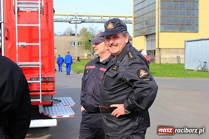 Zdjęcie w galerii na portalu naszraciborz.pl: Alarm w Rafako! Doroczne wielkie ćwiczenia strażaków, tym razem na wydziale W4 wiadomości z regionu