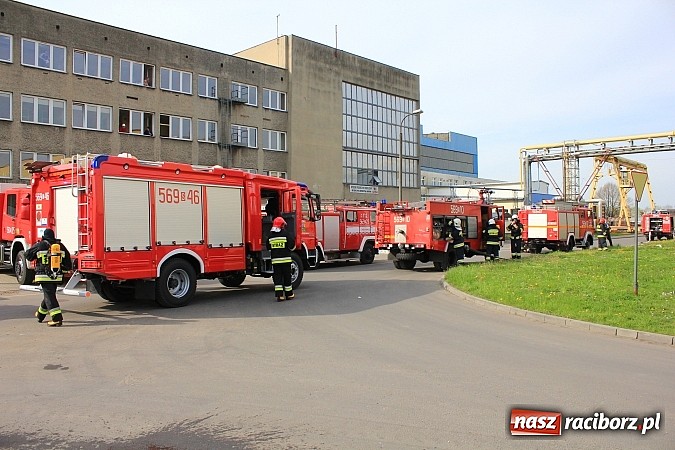 Zdjęcie w galerii na portalu naszraciborz.pl: Alarm w Rafako! Doroczne wielkie ćwiczenia strażaków, tym razem na wydziale W4 wiadomości z regionu