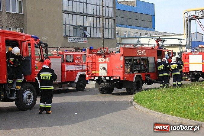 Zdjęcie w galerii na portalu naszraciborz.pl: Alarm w Rafako! Doroczne wielkie ćwiczenia strażaków, tym razem na wydziale W4 wiadomości z regionu