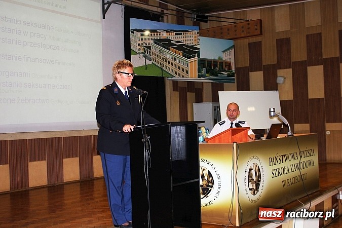 Zdjęcie w galerii na portalu naszraciborz.pl: O pracy w Holandii w murach PWSZ wiadomości z regionu