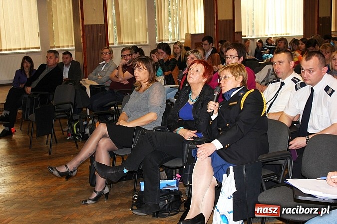 Zdjęcie w galerii na portalu naszraciborz.pl: O pracy w Holandii w murach PWSZ wiadomości z regionu