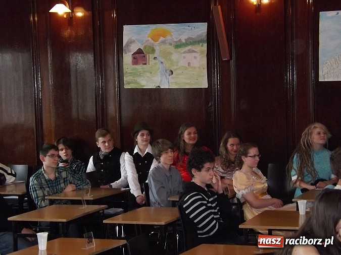 Zdjęcie w galerii na portalu naszraciborz.pl: Gimnazjaliści znają angielski na wysokim poziomie wiadomości z regionu