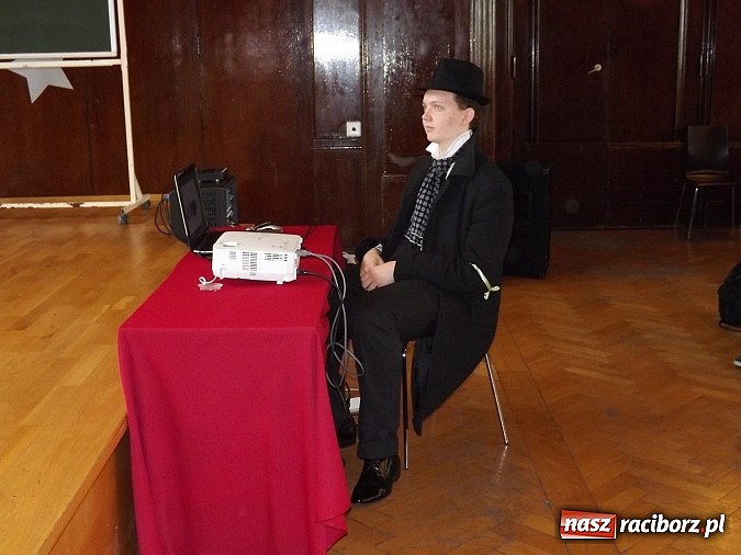 Zdjęcie w galerii na portalu naszraciborz.pl: Gimnazjaliści znają angielski na wysokim poziomie wiadomości z regionu