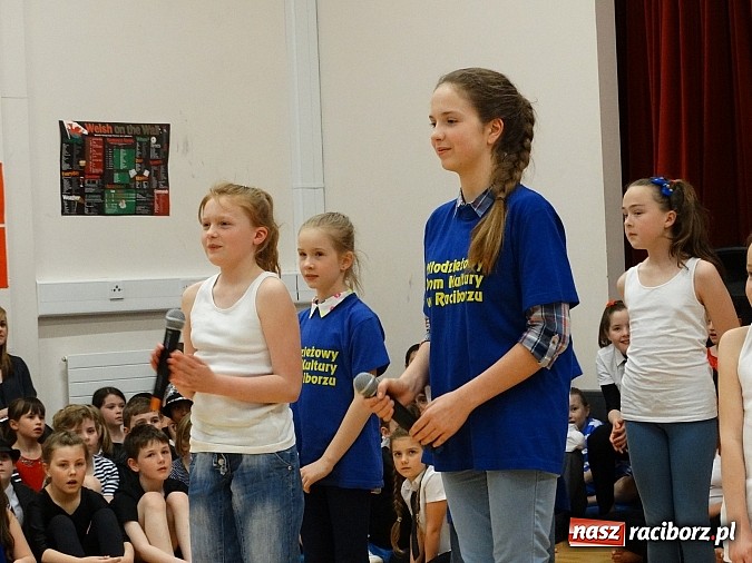 Zdjęcie w galerii na portalu naszraciborz.pl: Wychowankowie MDK na warsztatach w Wrexham  wiadomości z regionu